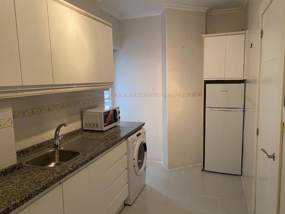 Domus Santa Clara Centrico Apartamento Con Wifi Леон Екстериор снимка